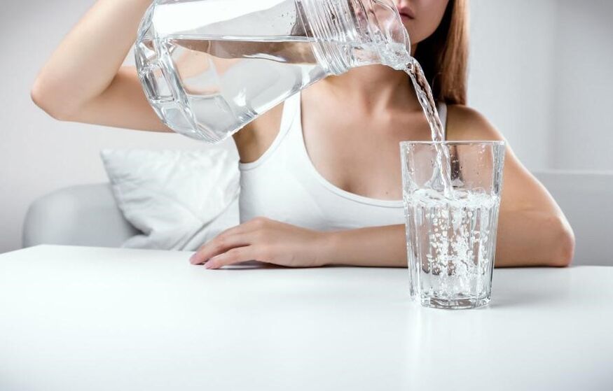 bagātīgs dzēriens palīdz ārstēt cistītu